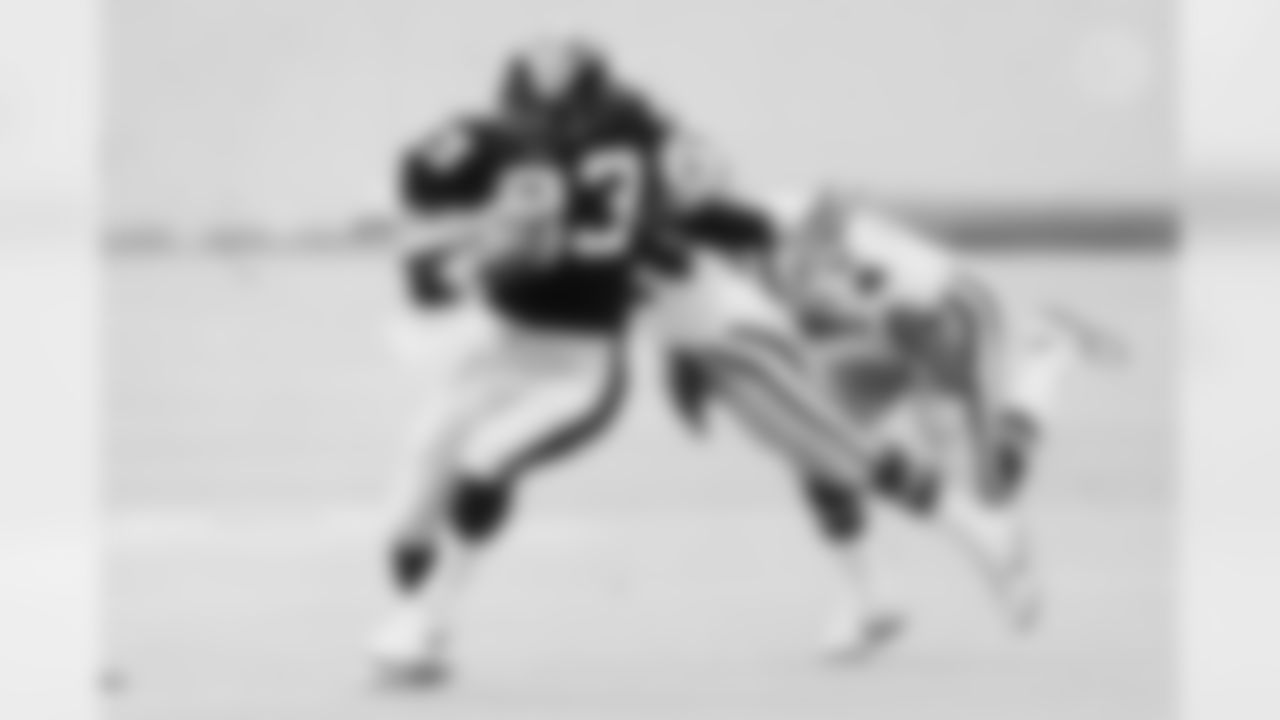5. Louis Lipps (1984-1991) - 1,212 yards