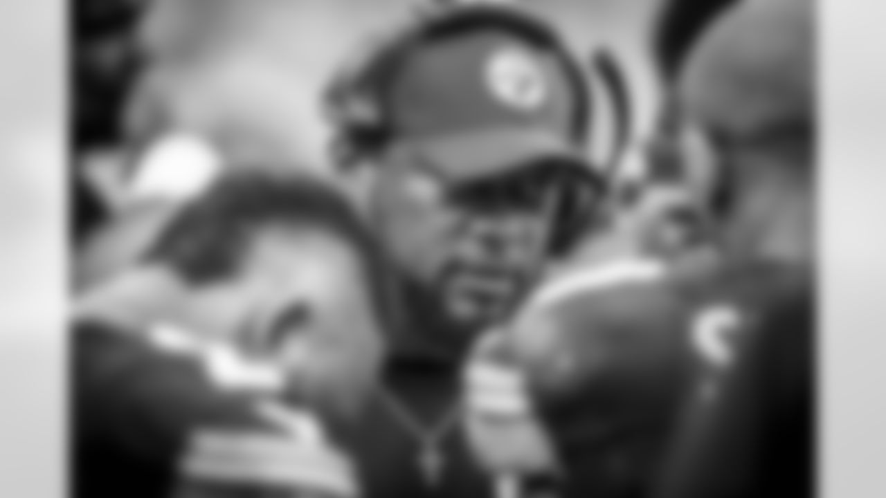 Coach Mike Tomlin