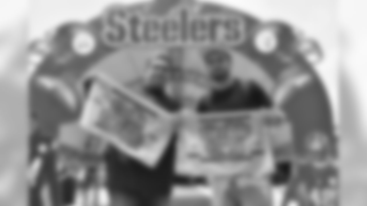 Steelers fans of all ages participated in the 8th annual Steelers football camp in Mexico City.