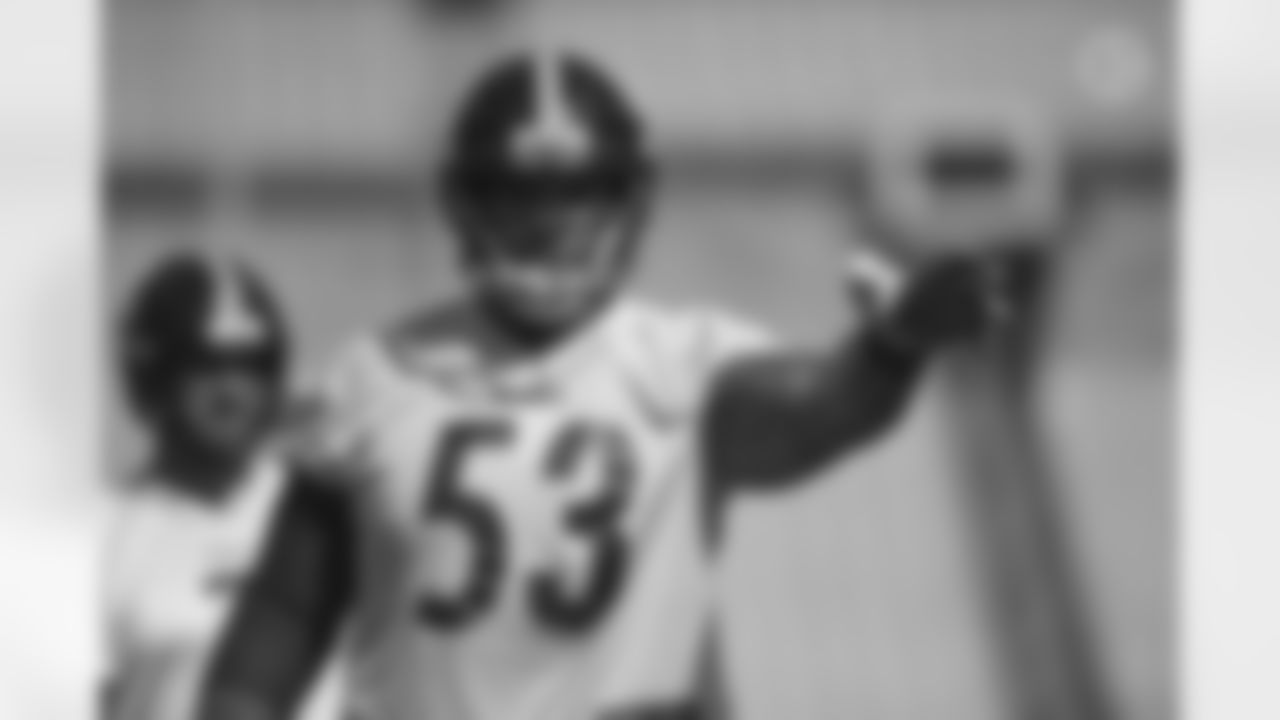 Pittsburgh Steelers center Maurkice Pouncey (53) trains at Heinz Field during the Steelers 2020 Training Camp, Friday, Sept. 4, 2020 in Pittsburgh, PA. (Karl Roser / Pittsburgh Steelers)
