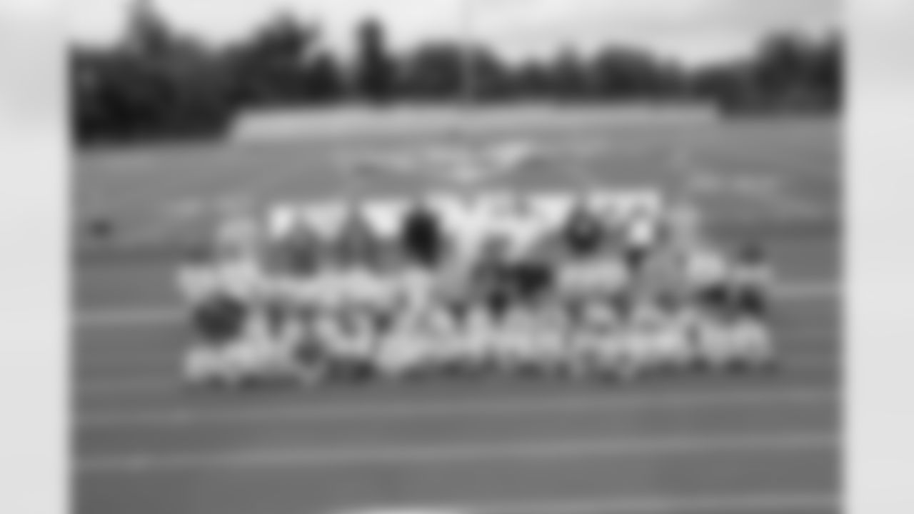 2010_steelers_youth_camp_calu