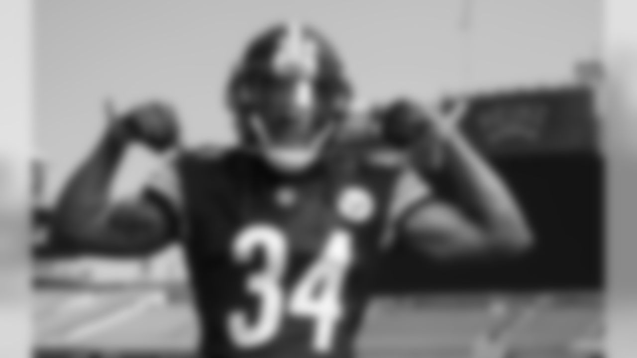 2018_TerrellEdmunds_UNI_0524kr_0016