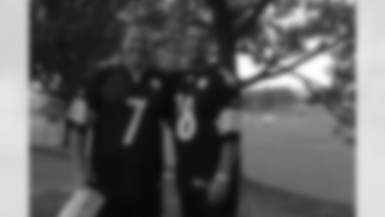 2010_steelers_mens_fantasy_camp
