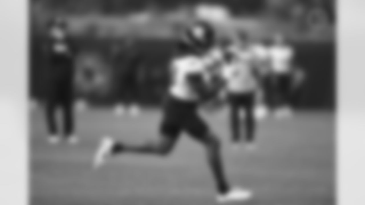 Pittsburgh Steelers wide receiver Diontae Johnson (18) during practice at the UPMC Rooney Sports Complex preparing for a Week 8 matchup against the Cleveland Browns, Monday, Oct. 25, 2021 in Pittsburgh, PA. (Karl Roser / Pittsburgh Steelers)