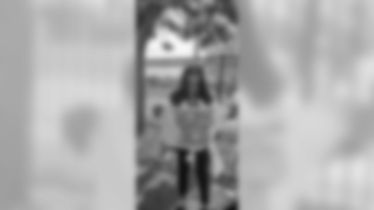 snutowel_Gordon_Deborah_Oct82019826PM_82564335_E112F05500224BA08AC3E98DB930D346.jpeg_82564335_E112F05500224BA08AC3E98DB930D346