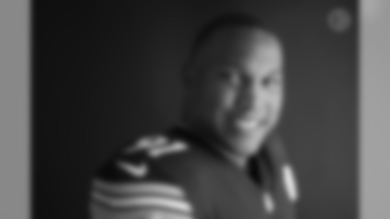 Pittsburgh Steelers defensive end Stephon Tuitt (91) poses for a photo during the Steelers 2020 media day, Wednesday, Aug. 5, 2020 in Pittsburgh, PA. (Karl Roser / Pittsburgh Steelers)