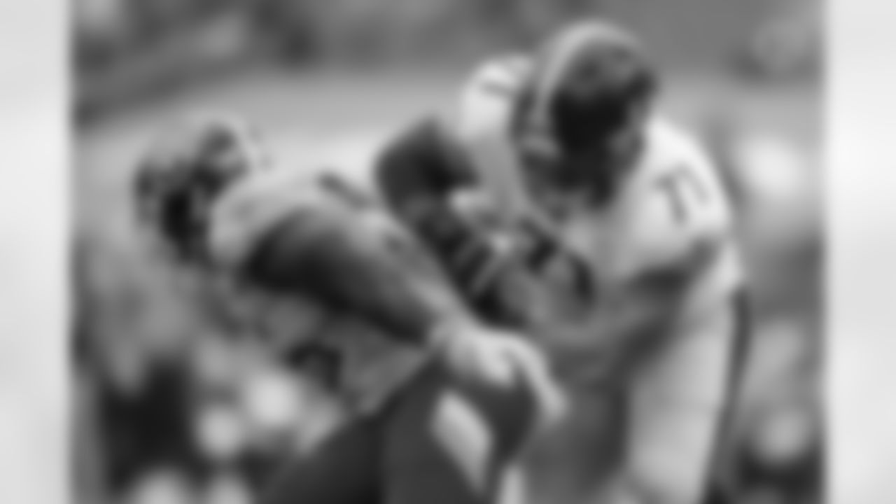 Pittsburgh Steelers offensive tackle Matt Feiler (71) during a regular season game between the Pittsburgh Steelers and the Tennessee Titans, Sunday, Oct. 25, 2020 in Nashville, TN. The Steelers defeated the Titans 27-24. (Karl Roser / Pittsburgh Steelers)