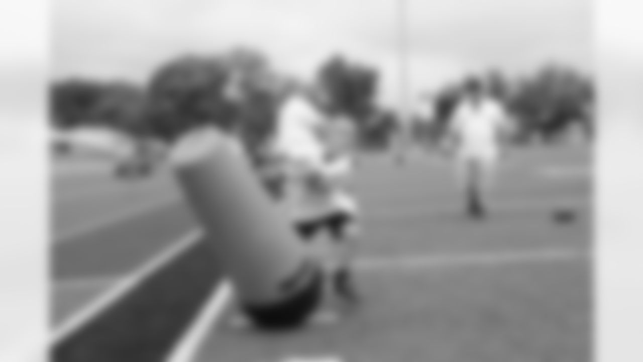 2010_steelers_youth_camp_calu