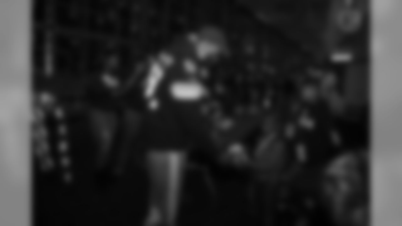 2019_HuddlefortheHolidays_1203rm_00221