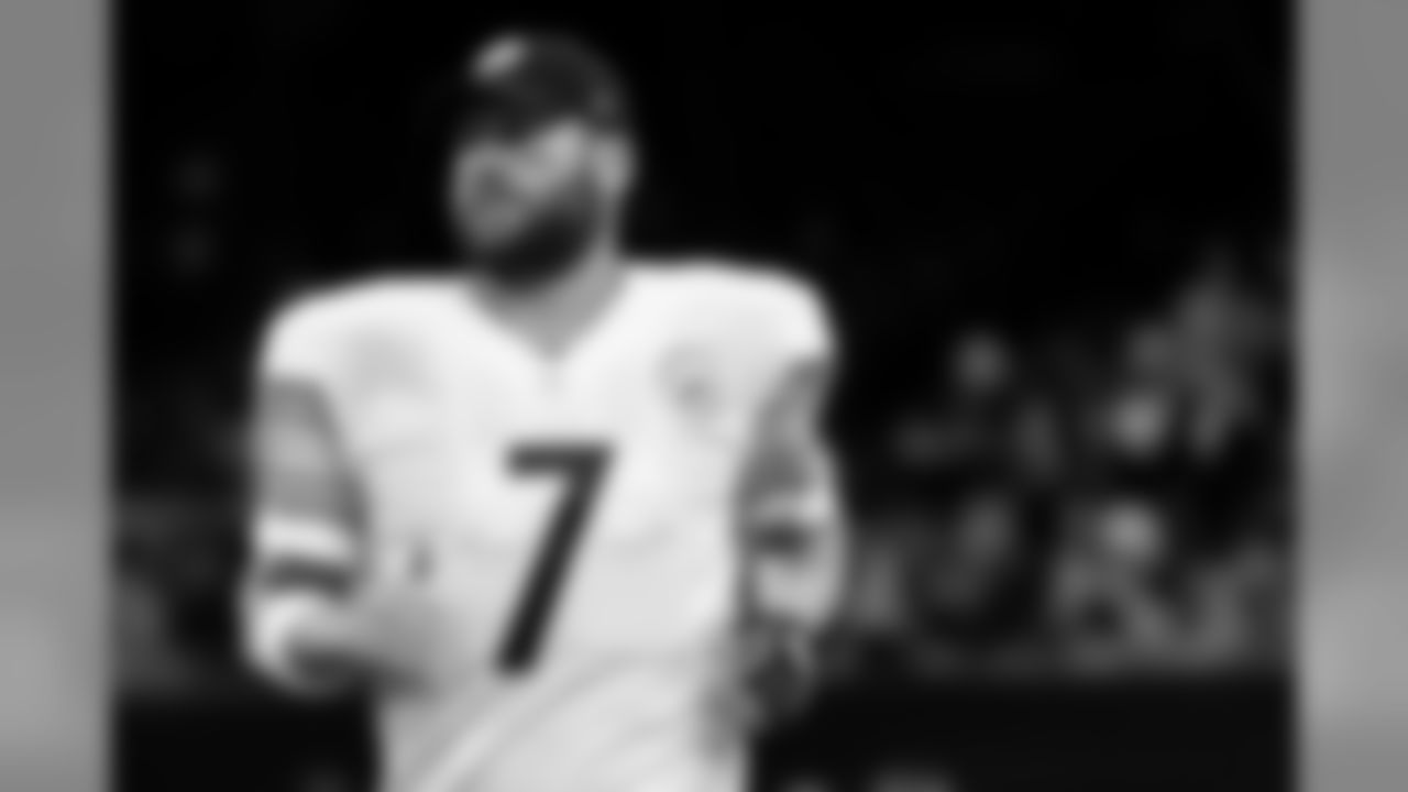 A 2018 Regular Season game between the Pittsburgh Steelers and the New Orleans Saints on Sunday, December 23, 2018.
