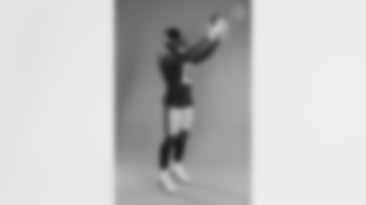 Pittsburgh Steelers wide receiver James Washington (13) poses for a photo during the Steelers 2021 media day, Friday, July 23, 2021 in Pittsburgh, PA. (Caitlyn Epes / Pittsburgh Steelers)