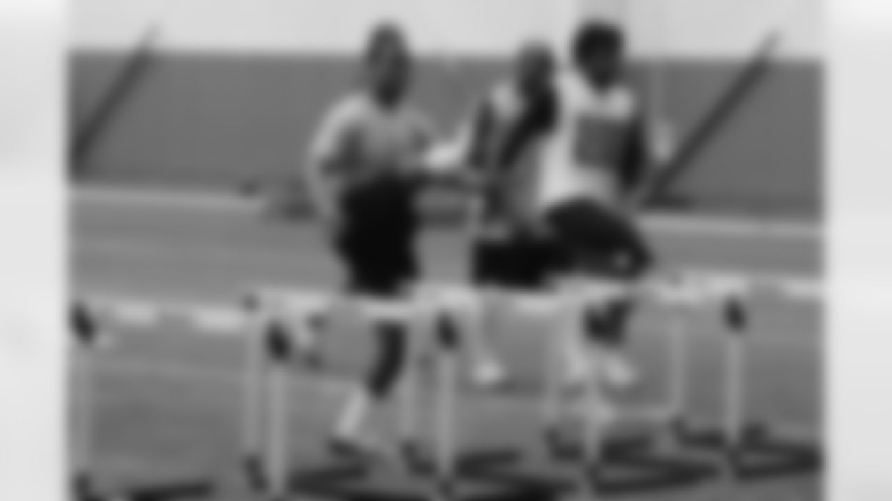 09_CS_3_19_dh_Lewis_Gay