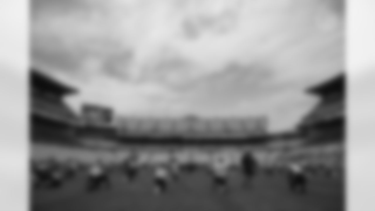 The Pittsburgh Steelers train at Heinz Field during the 2021 Steelers Camp, Thursday, July 29, 2021 in Pittsburgh, PA. (Karl Roser / Pittsburgh Steelers)
