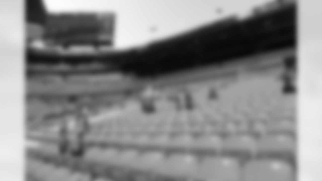 Fan cutouts at Heinz Field on Friday, Nov. 13, 2020 in Pittsburgh, PA. (Caitlyn Epes / Pittsburgh Steelers)