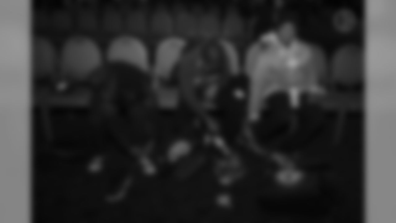 2019_HuddlefortheHolidays_1203rm_00083