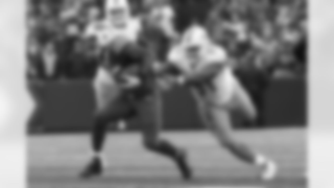 DE Cameron Wake has recorded 29 toal tackles (22 solo and 7 assists) and leads the defense with 11.5 sacks and 5 fumbles.