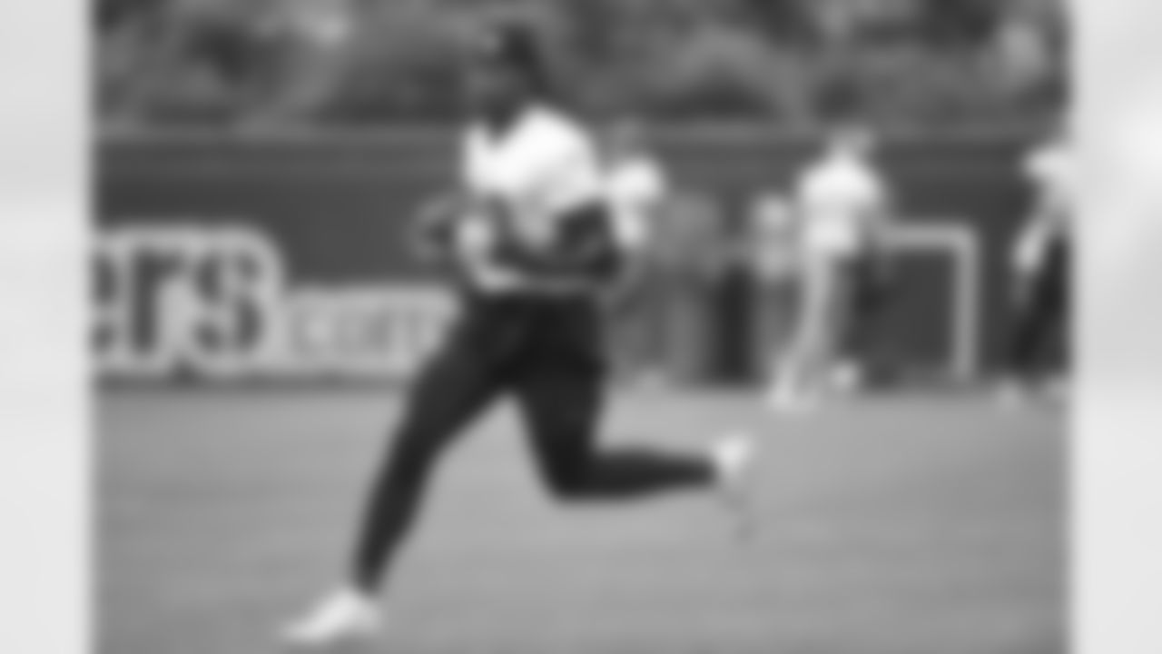 Pittsburgh Steelers running back Kalen Ballage (29) participates in the Organized Team Activities (OTAs), Wednesday June 9, 2021 at the UPMC Rooney Sports Complex. (Caitlyn Epes / Pittsburgh Steelers)