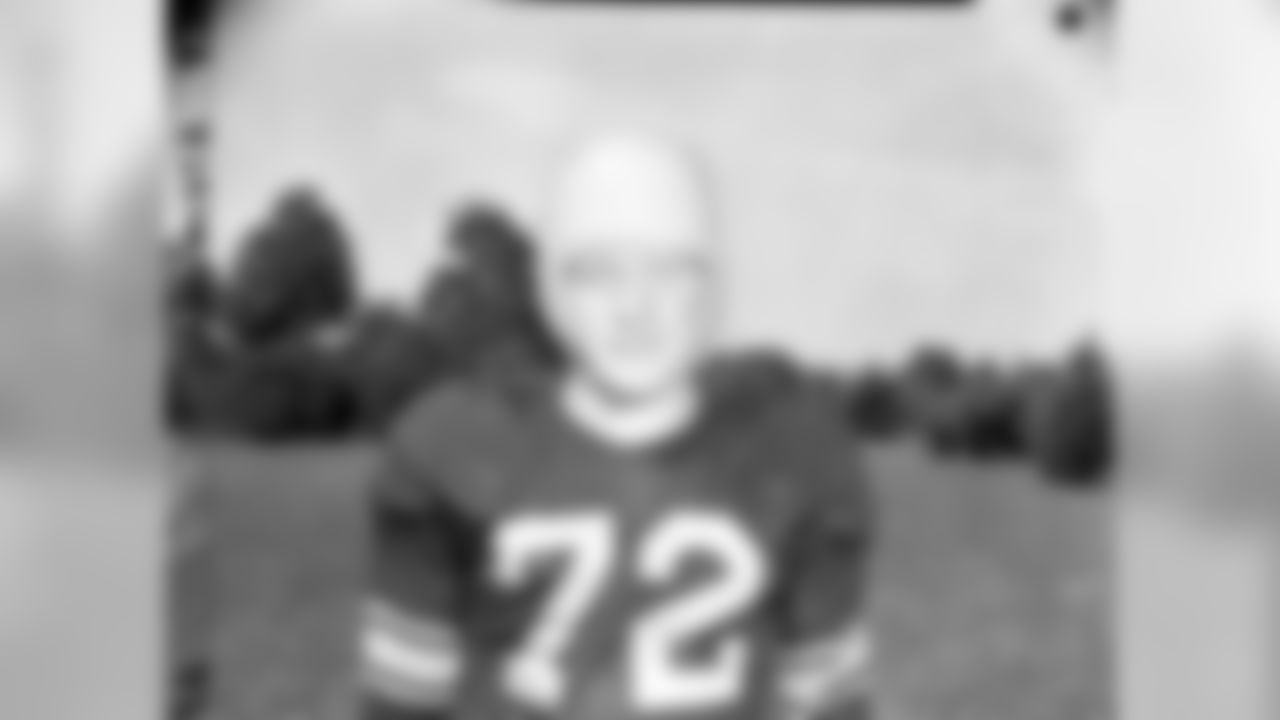 Red Moore (47-49)