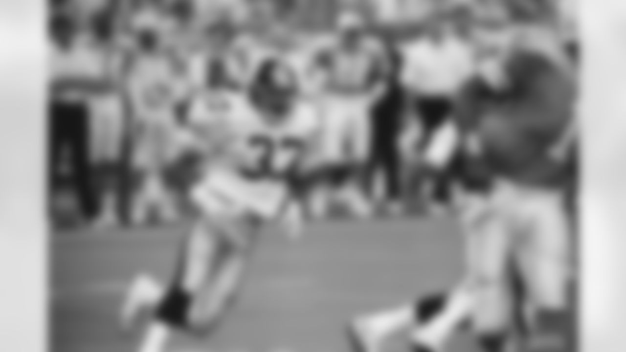 Action shot of safety Carnell Lake #37 from his time with the Steelers.