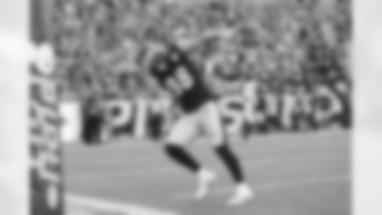 Pittsburgh Steelers tight end Pat Freiermuth (88) during a preseason game between the Pittsburgh Steelers and the Buffalo Bills, Saturday, Aug. 19, 2023 in Pittsburgh, PA. (Karl Roser / Pittsburgh Steelers)