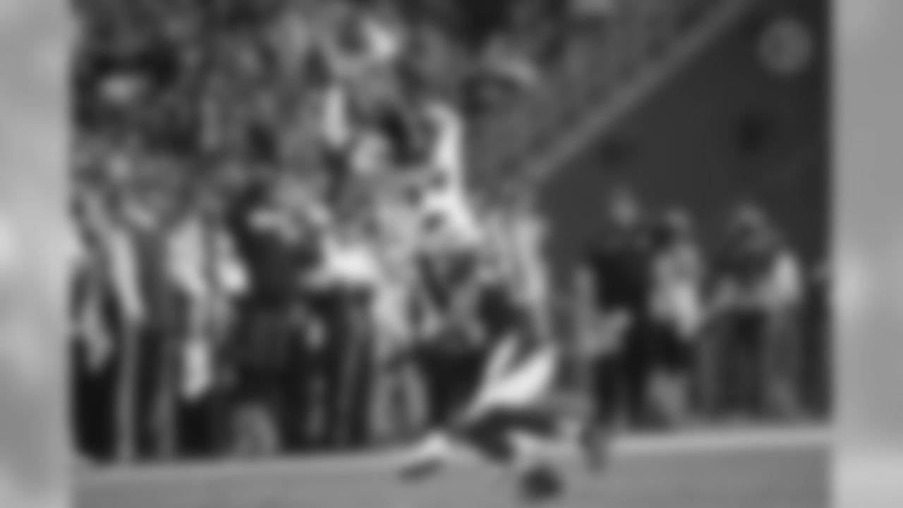 Deon Cain