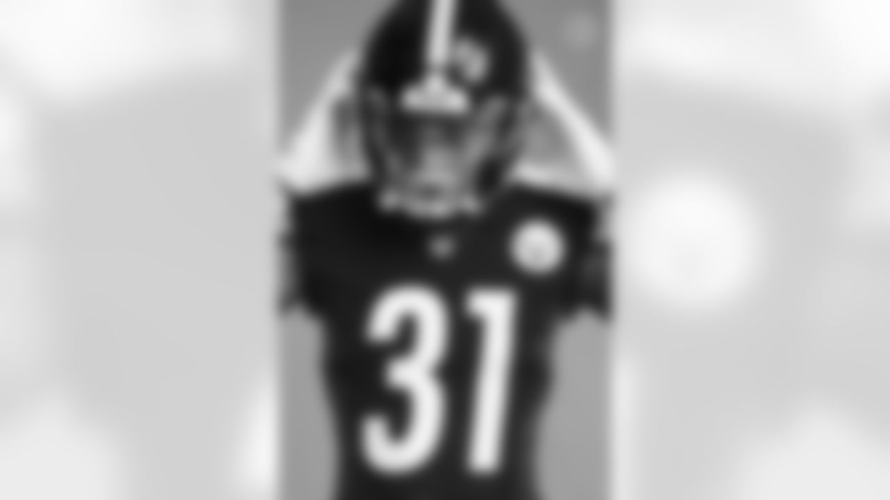 Pittsburgh Steelers cornerback Justin Layne (31) poses for a photo during the Steelers 2021 media day, Saturday, July 24, 2021 in Pittsburgh, PA. (Caitlyn Epes / Pittsburgh Steelers)
