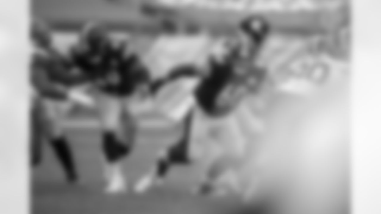 Pittsburgh Steelers offensive lineman Kevin Dotson (69) and Pittsburgh Steelers center J.C. Hassenauer (60) during a regular season game between the Pittsburgh Steelers and the Cleveland Browns, Sunday, Oct. 18, 2020 in Pittsburgh, PA. The Steelers defeated the Browns 38-7. (Karl Roser / Pittsburgh Steelers)