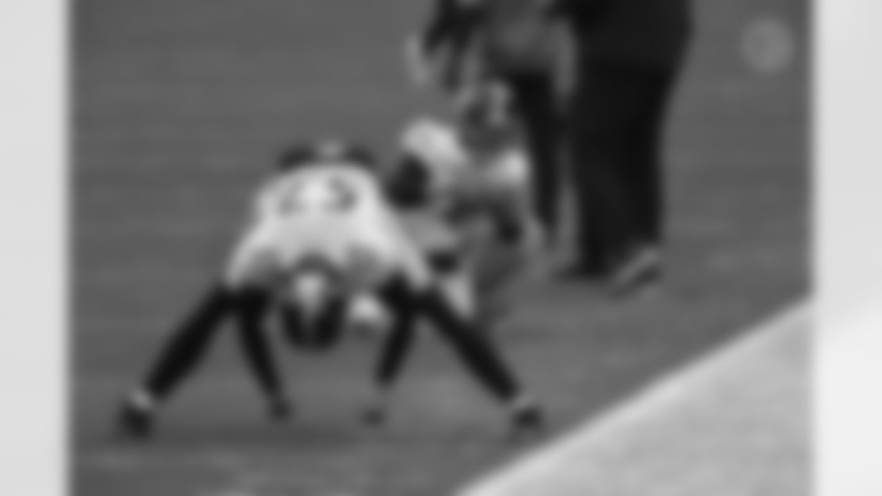 Pittsburgh Steelers punter Jordan Berry (4) during a regular season game between the Pittsburgh Steelers and the Cleveland Browns, Sunday, Jan. 3, 2021 in Cleveland, OH. (Caitlyn Epes / Pittsburgh Steelers)