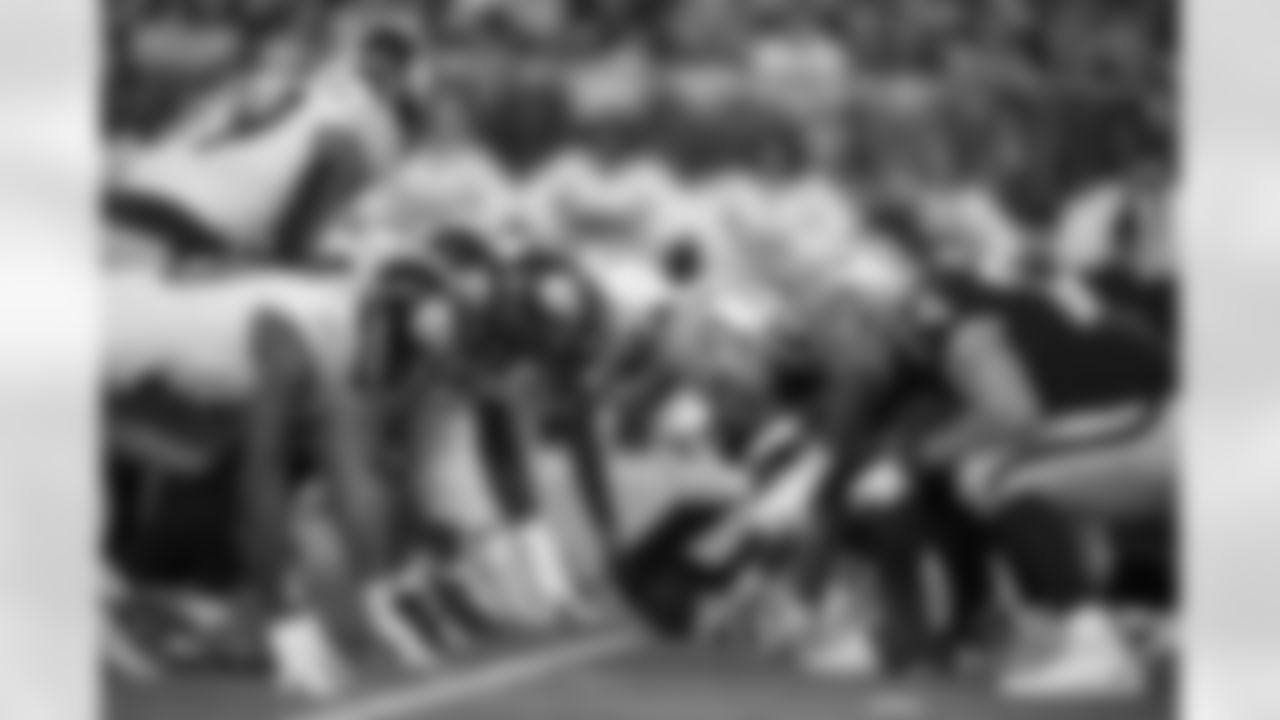 The Pittsburgh Steelers during a regular season game between the Pittsburgh Steelers and the Las Vegas Raiders, Sunday, Sept. 24, 2023 in Las Vegas, NV. The Steelers defeated the Raiders 23-18. (Karl Roser / Pittsburgh Steelers)