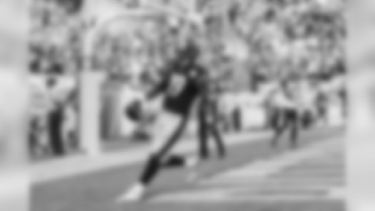 A 2017 Regular Season game between the Pittsburgh Steelers and the Cincinnati Bengals on Sunday October 22, 2017. The Steelers defeated the Bengals 29-14.