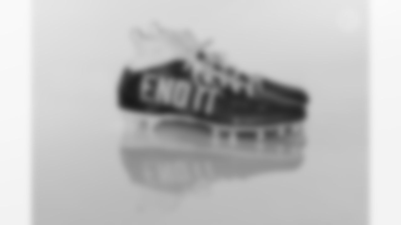 Pittsburgh Steelers linebacker Alex Highsmith (56) will showcase his custom cleats supporting END IT Movement during Week 13. (Karl Roser / Pittsburgh Steelers)