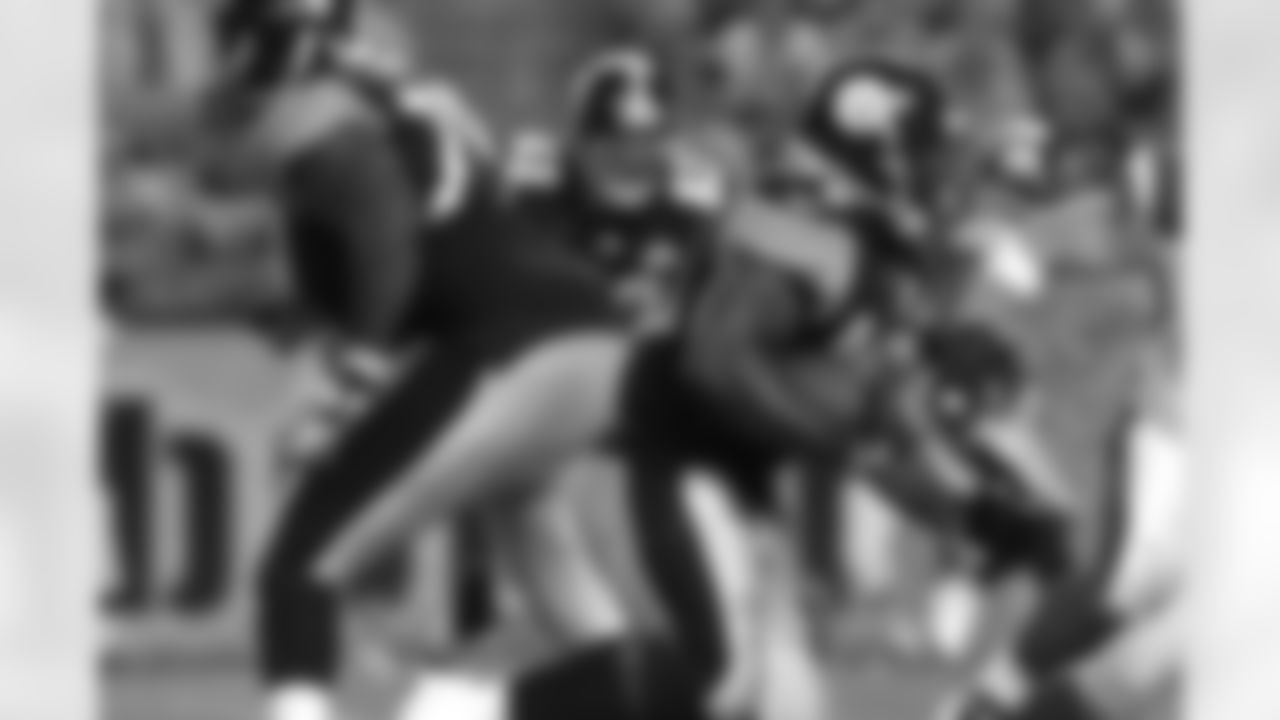 09_Bills_mendenhall3