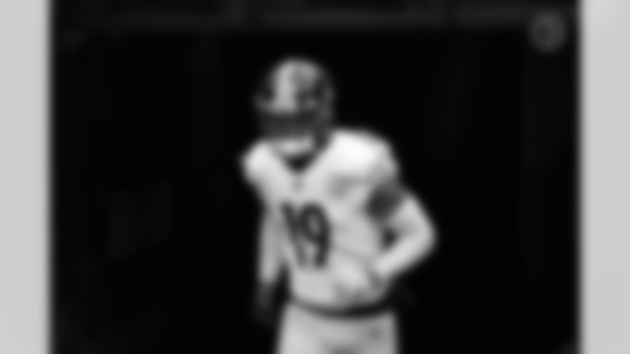 Pittsburgh Steelers wide receiver JuJu Smith-Schuster (19) during a regular season game between the Pittsburgh Steelers and the Cleveland Browns, Sunday, Jan. 3, 2021 in Cleveland, OH. (Karl Roser / Pittsburgh Steelers)