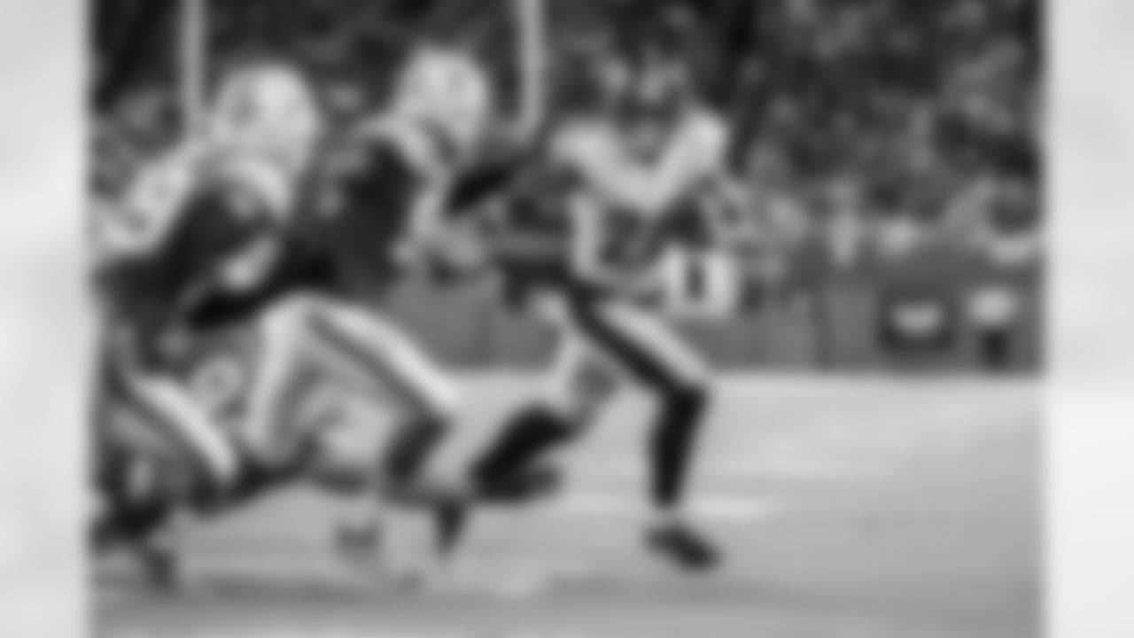 Pittsburgh Steelers running back Najee Harris (22) during a regular season game between the Pittsburgh Steelers and the Miami Dolphins, Sunday, Oct. 23, 2022 in Miami, FL. The Dolphins beat the Steelers 16-10. (Abigail Dean / Pittsburgh Steelers)