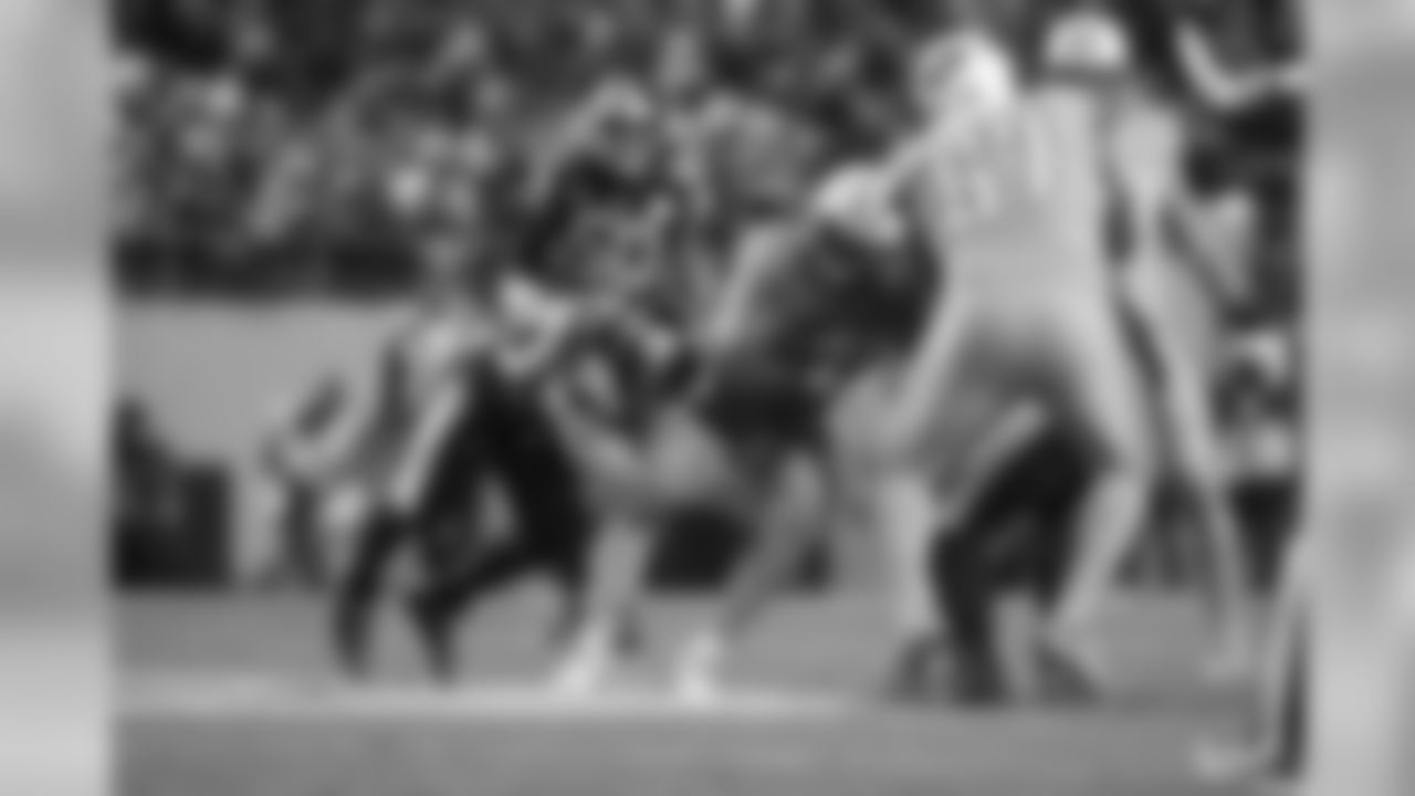 T.J. Watt versus the Tennessee Titans on November 16, 2017