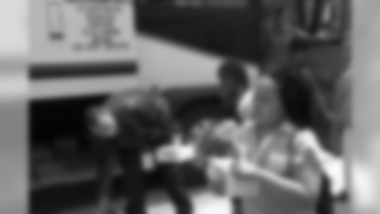 08_Batch_HOFvisit_dh_122