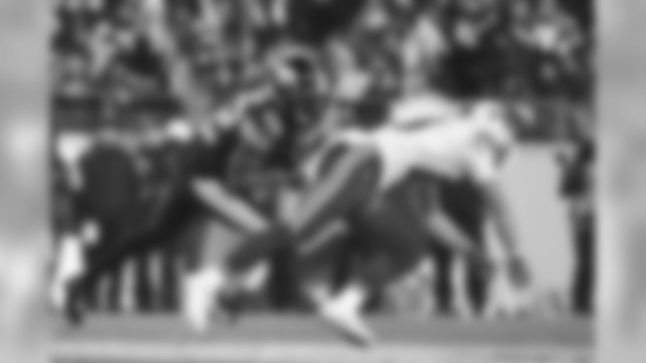 A 2019 regular season game between the Pittsburgh Steelers and the Buffalo Bills on Sunday, December 15, 2019. The Bills defeated the Steelers 17-10. The Bills defeated the Steelers 17-10.