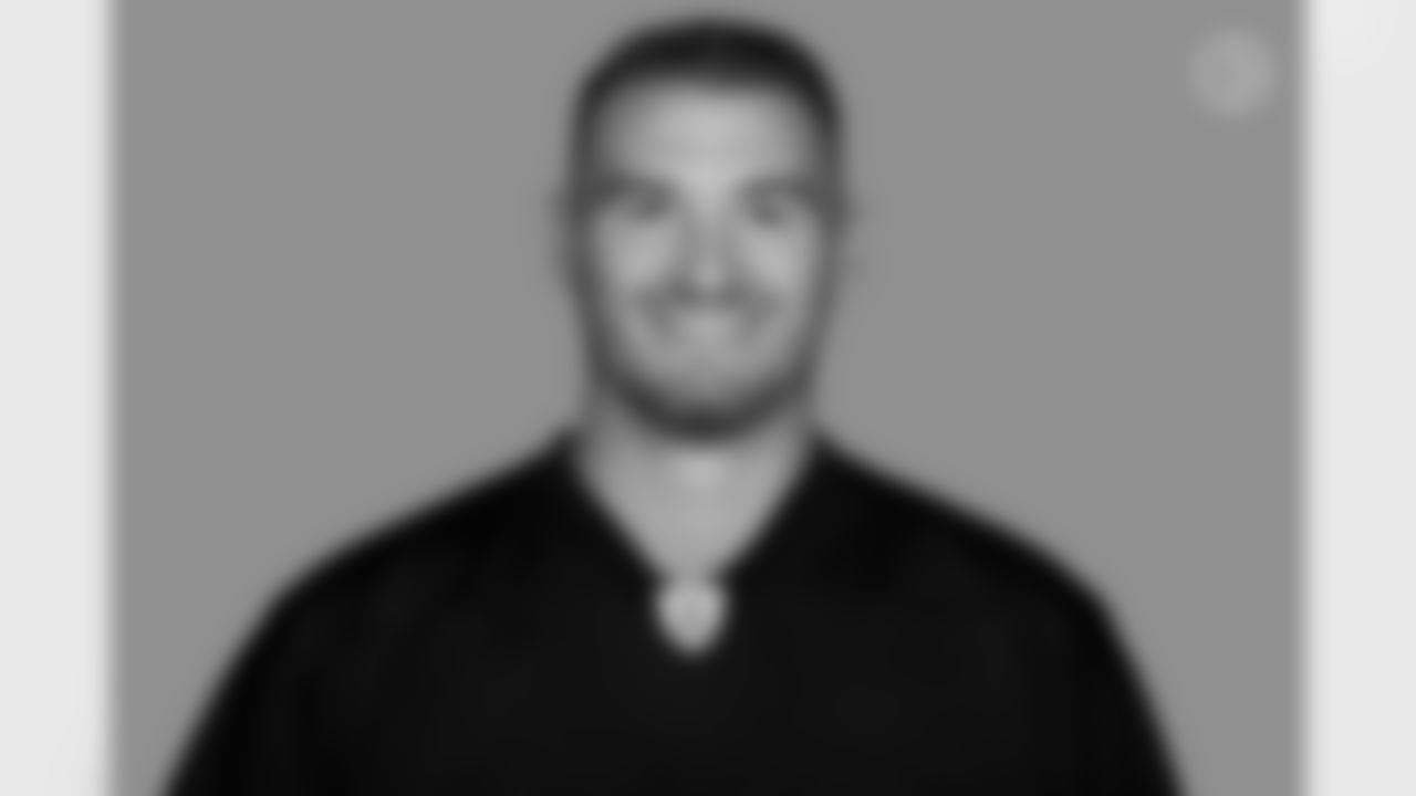 QB Mitch Trubisky - No. 10