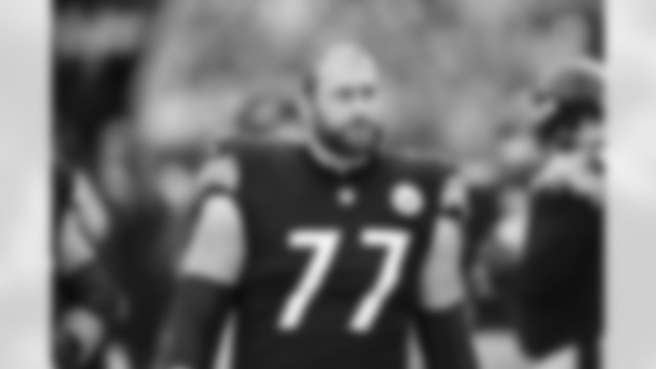 Pittsburgh Steelers offensive tackle Jesse Davis (77) during a regular season game between the Pittsburgh Steelers and the New York Jets, Sunday, Oct. 2, 2022 in Pittsburgh, PA. (Karl Roser / Pittsburgh Steelers)