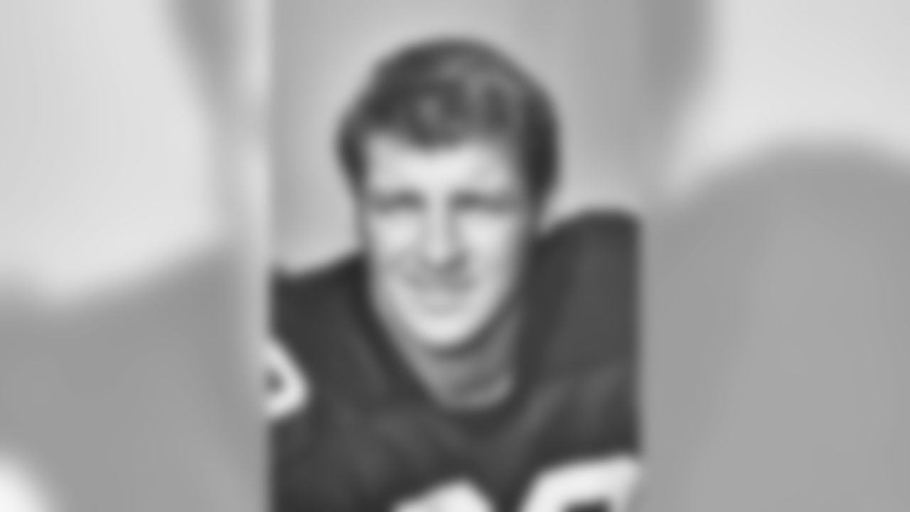Dennis Hughes (70-71)