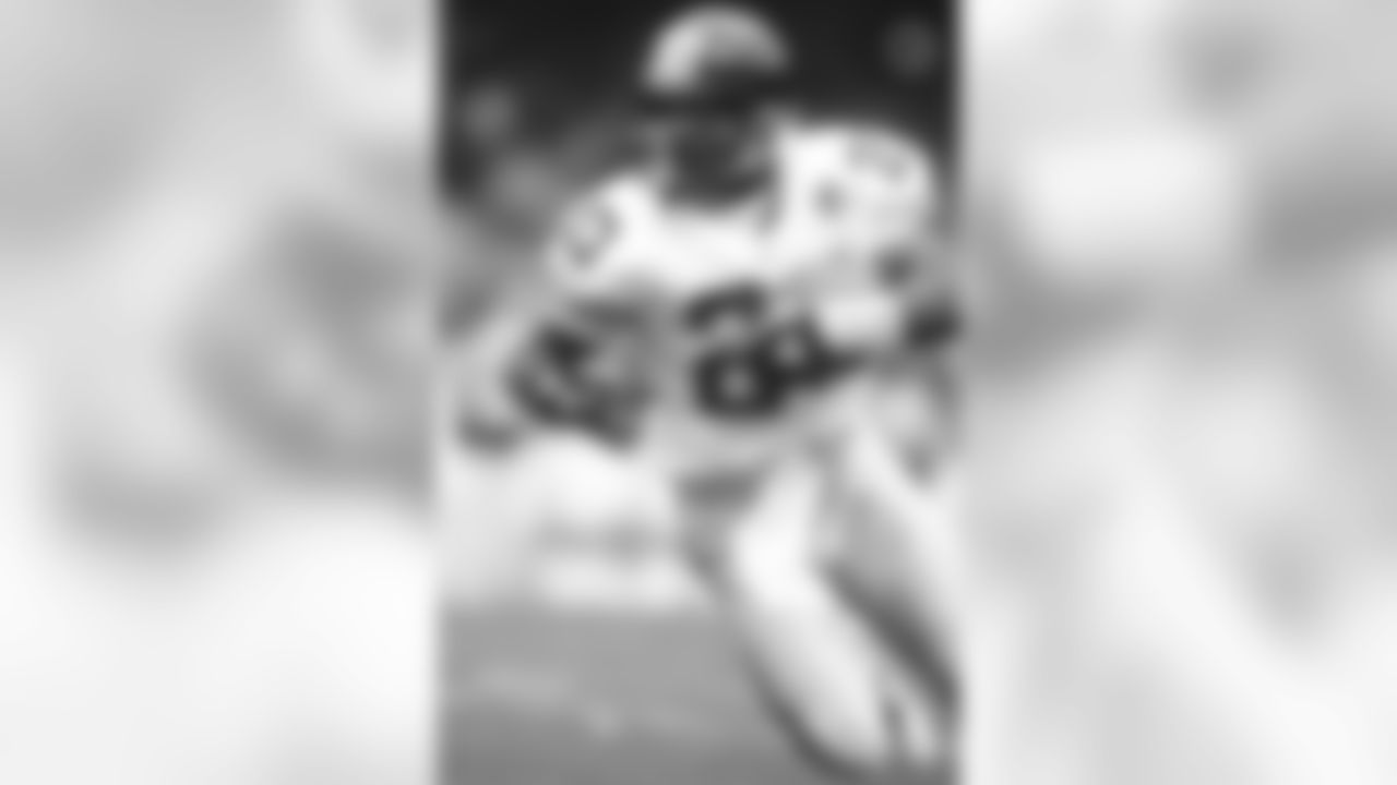 3. Dwight Stone (1987-1994) - 2,086 yards
