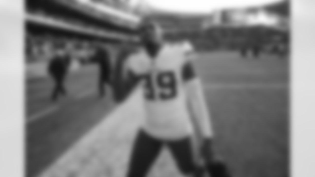 CB Chandon Sullivan