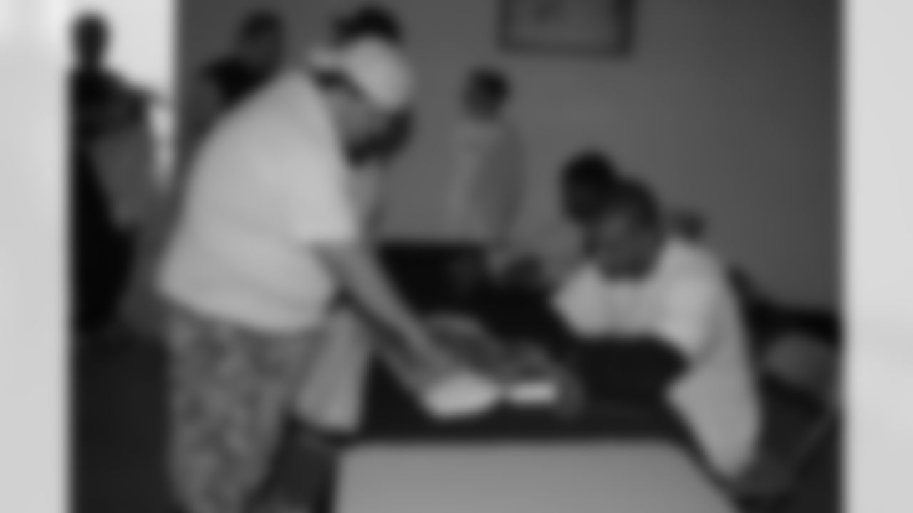 08_DraftDay_HeinzField_dh_538