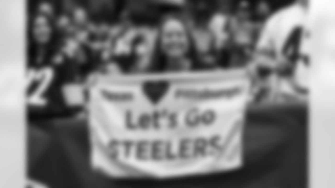Fans during a regular season game between the Pittsburgh Steelers and the Houston Texans, Sunday, Oct. 1, 2023 in Houston, TX. (Karl Roser / Pittsburgh Steelers)