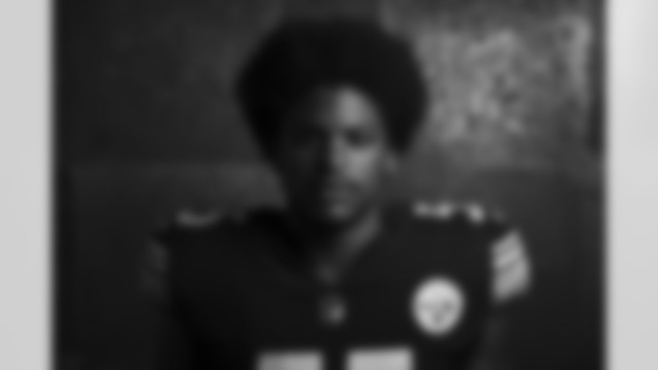 Pittsburgh Steelers linebacker Devin Bush (55) poses for a photo during the Steelers 2021 media day, Saturday, July 24, 2021 in Pittsburgh, PA. (Karl Roser / Pittsburgh Steelers)