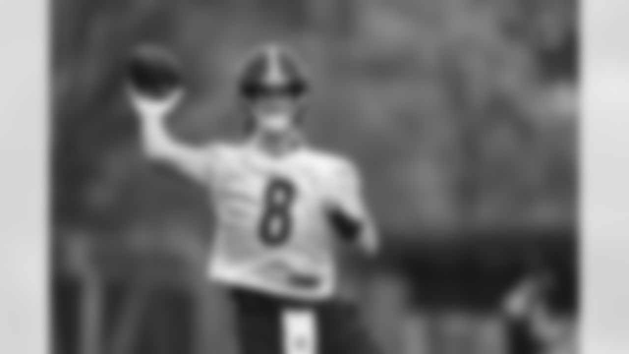 Pittsburgh Steelers quarterback Kenny Pickett (8) during practice at the UPMC Rooney Sports Complex preparing for a Week 8 matchup against the Jacksonville Jaguars Thursday, Oct. 26, 2023 in Pittsburgh, PA. (Karl Roser / Pittsburgh Steelers)