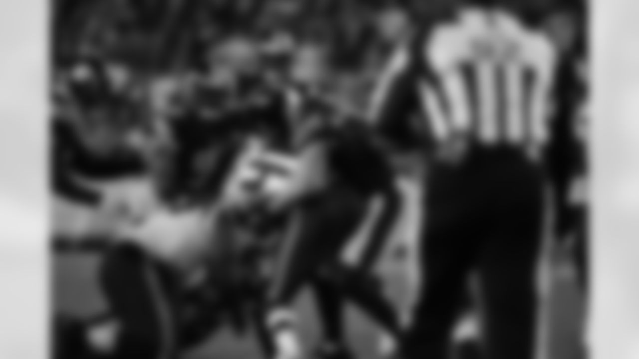 Pittsburgh Steelers linebacker T.J. Watt (90) during a regular season game between the Pittsburgh Steelers and the Seattle Seahawks, Sunday, Oct. 17, 2021 in Pittsburgh, PA. (Caitlyn Epes / Pittsburgh Steelers)