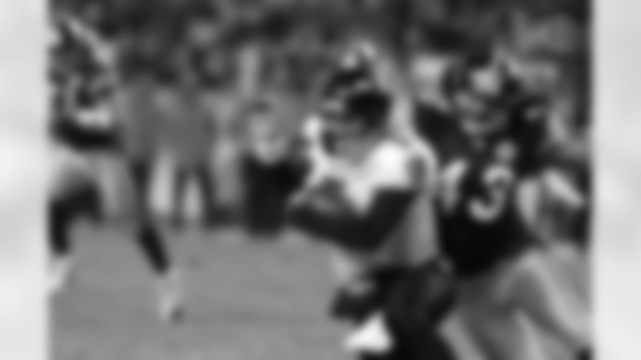 Action photo of safety Troy Polamalu #43 during his time with the Pittsburgh Steelers.