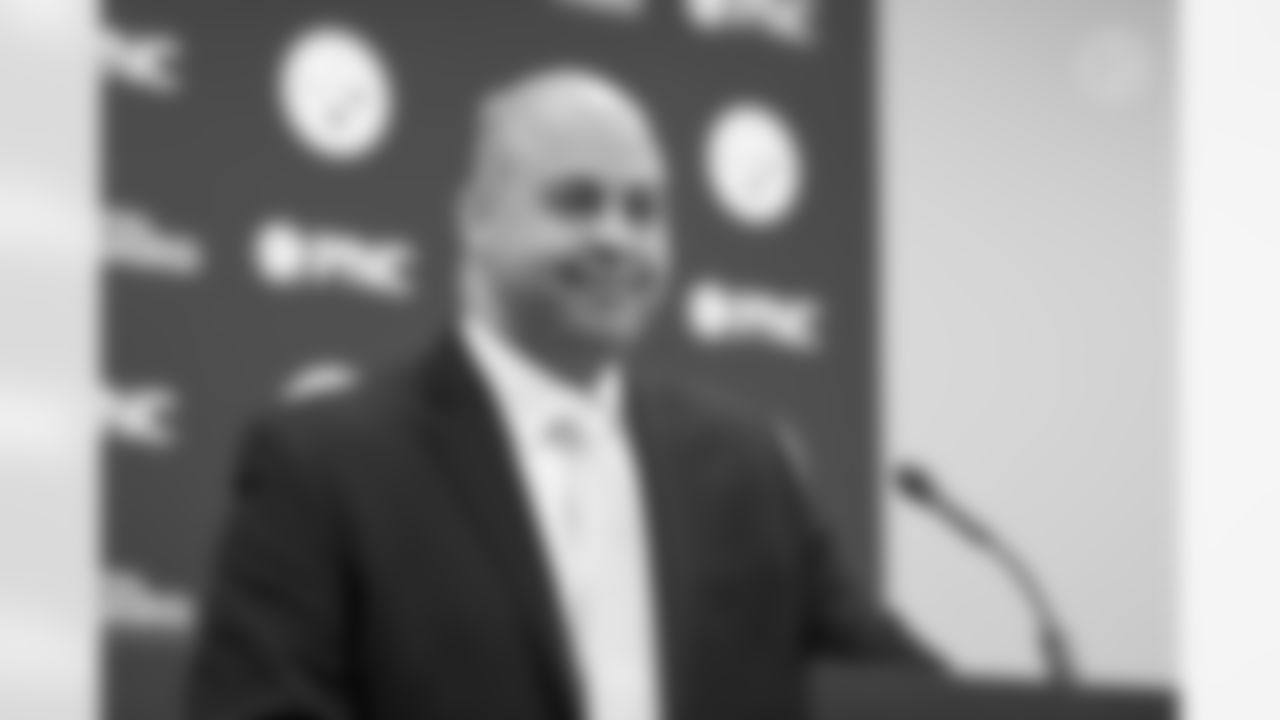 Omar Khan is introduced as the Pittsburgh Steelers General Manager at a press conference at the UPMC Rooney Sports Complex, Friday, May 27, 2022 in Pittsburgh, PA. (Karl Roser / Pittsburgh Steelers)