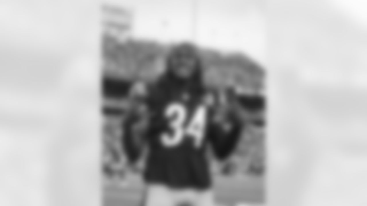 Pittsburgh Steelers safety Terrell Edmunds (34) during a regular season game between the Pittsburgh Steelers and the Buffalo Bills, Sunday, Sept. 12, 2021 in Buffalo, NY. The Steelers beat the Bills 23-16. (Caitlyn Epes / Pittsburgh Steelers)